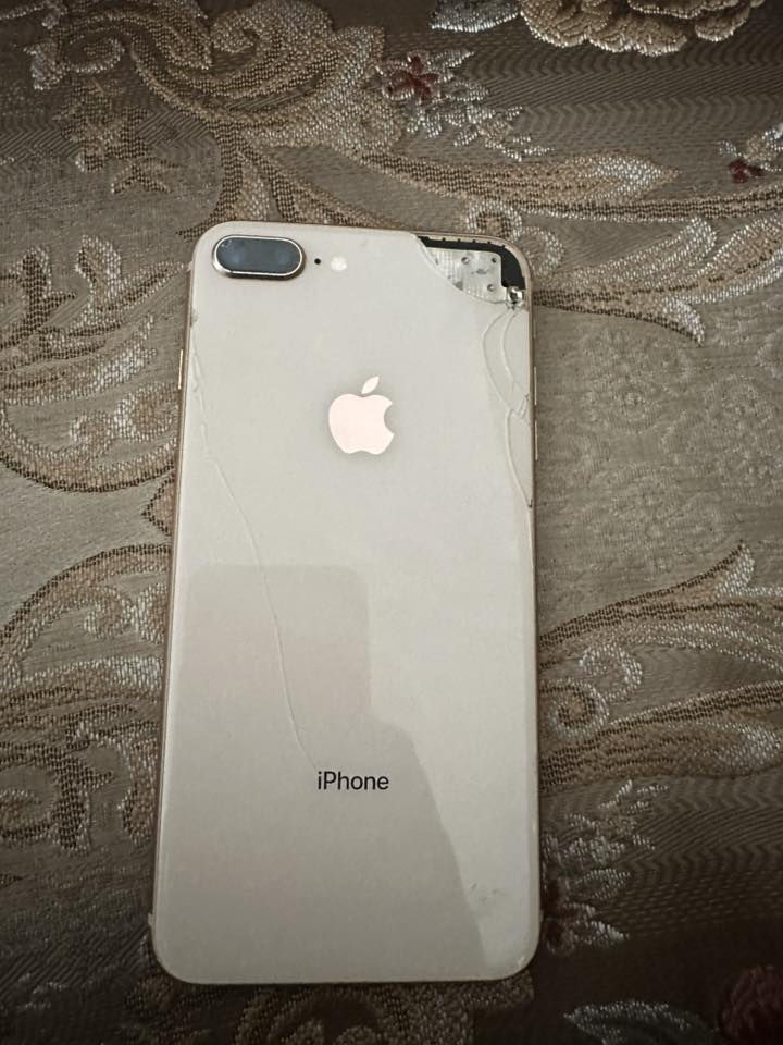 سلام عليكم عندي هاذة اليت لبيع   وستفسار عبر الرقم ***********
