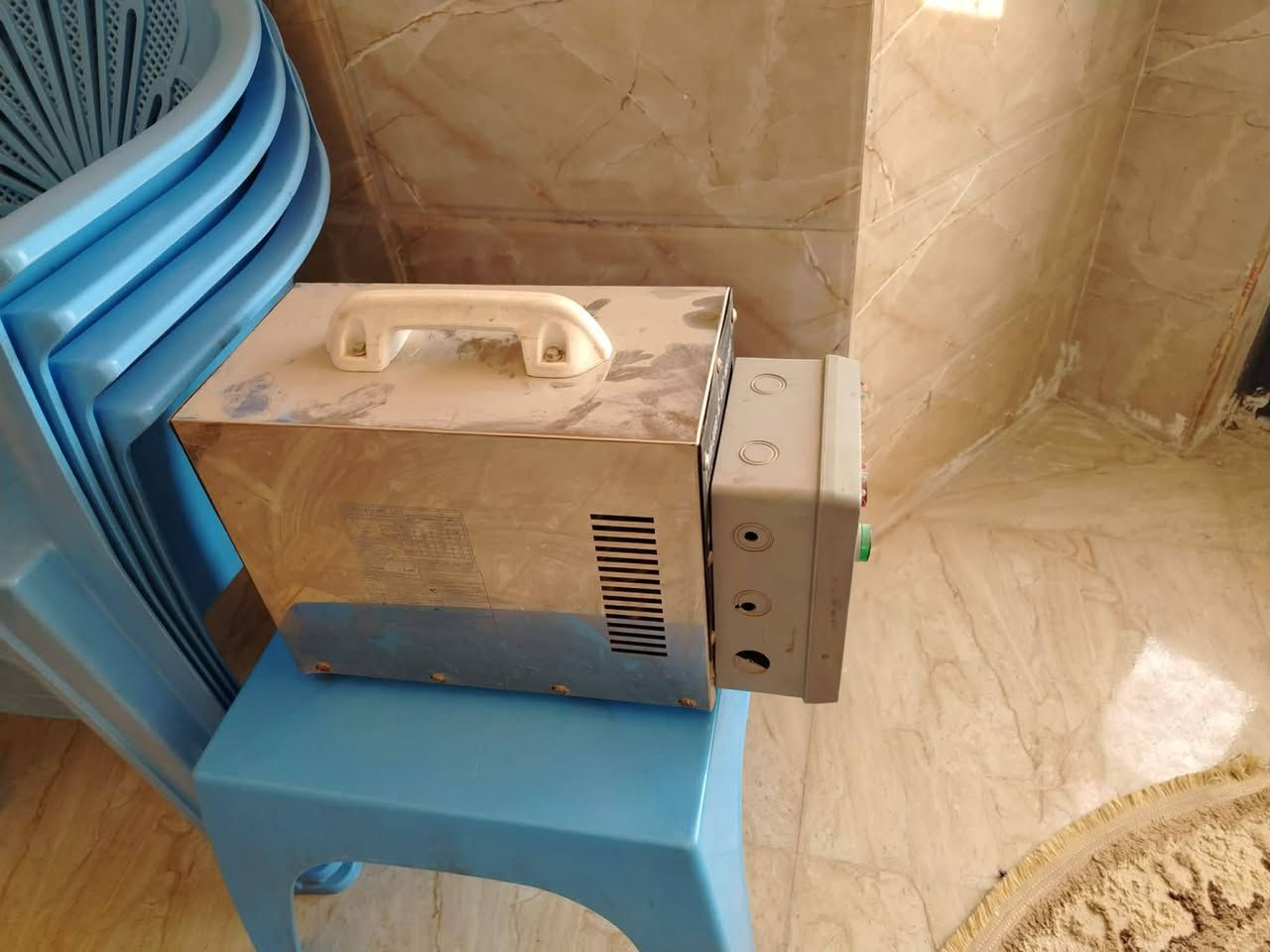 للبيع محوله  ترهم للسبالت وللمنازل جديده مستخدمه شهر شغاله فقط السعر ٣٥٠ وبيها مجال


**إذا كنت صاحب هذا الإعلان وتريد حذفه لأي سبب، رجاءا أرسل رسالة إلى الدعم الفني**