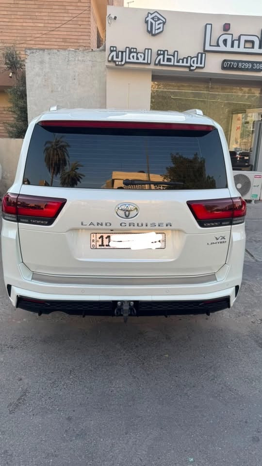 السلام عليكم
د كروز 
2023
VX 
لمتدد اصل 
ماشيه 40 الف
رقم بغداد ب اسمنه
داخل احمر 
فول بالأخير ميحتاج اسولف بالمواصفات 
بيها بنيد مفتوح 
+ جاملغ مفتوح 
بدون لا ضربه ولا ابد فقط مفتوحات ولا تبديل 
السعر : 620$ ورقه 
المكان : بغداد حي الحسين قرب خدمي المطار 
للاستفسار : ***********
