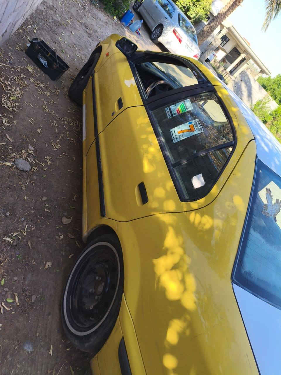 السلام عليكم ،،،،سمند للبيع سياره حلوه نضيفه  كير محرك  نضيف گشر حلو  سياره جاهزه رقم بغداد مداور ثاني يوم  هزه جديده  مكان السياره واسط العزيزية
،،،،السعر ..31 ورقه… مكلف بل نشر للستفسار الاتصال *********** رقم صاحب السياره
