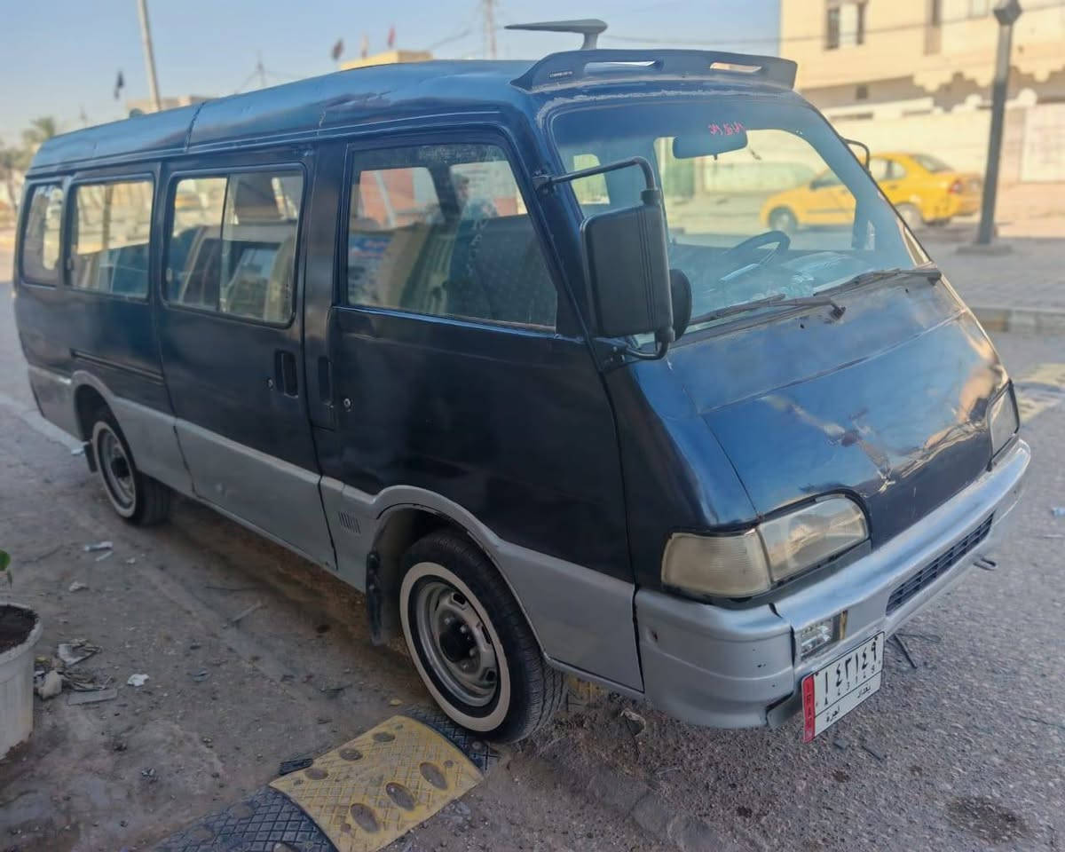 سياره اسيا للبيع موديل 93 جاهزه من كلشي بس لمكينه ***********بيهه بخار تريد وكاله عامه تريد خاصه سنويه الى 27
