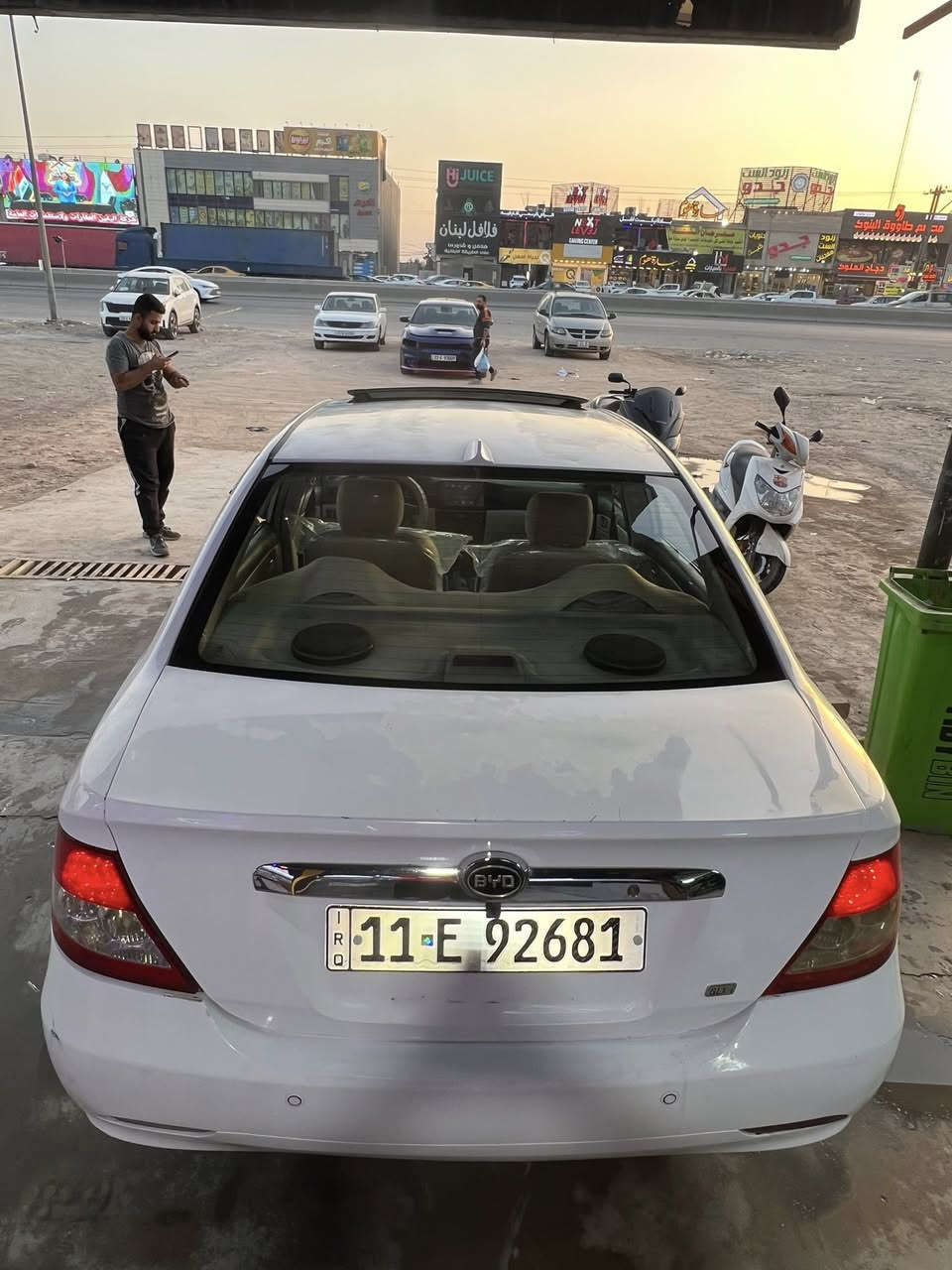 بي واي دي f3 گير عادي 2013
من رخصة الآدمن 

سياره كلش نظيفه خاليه من اي نقص مكينه ناعمه سياره بلاديه 

عليها تخم تاير خط أبيض جديد ووياله حديد جدد ، حداديتها كلها جديده طستها تخبل ، تبريد شغال ، سياره مكفوله عده شبر يم المازده وتكحيل رقم بغداد الدولي بأسمي 

السياره جاهزه شغل واطلع 

سعرها ب59

مكاني بسماية 

***********
