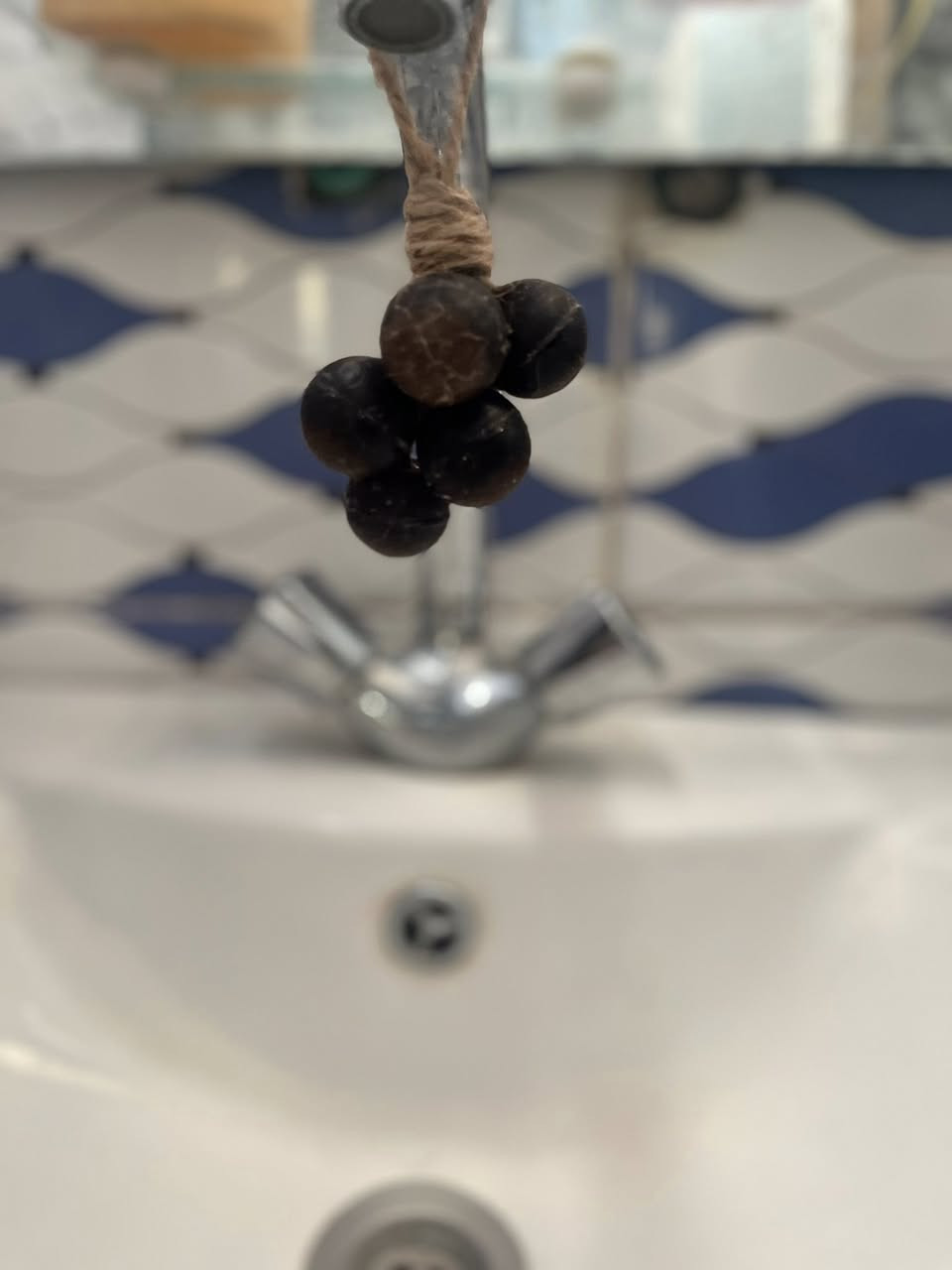 توفر الترند الكوري صابون عنقود العنب
(صابون جلسرين مغذي للبشرة )
1:عطر فواح 
٢:ديكور 
٣:يغذي ويرطب ويرمم البشرة 
يتوفر توصيل لجميع لمحافظات


**إذا كنت صاحب هذا الإعلان وتريد حذفه لأي سبب، رجاءا أرسل رسالة إلى الدعم الفني**