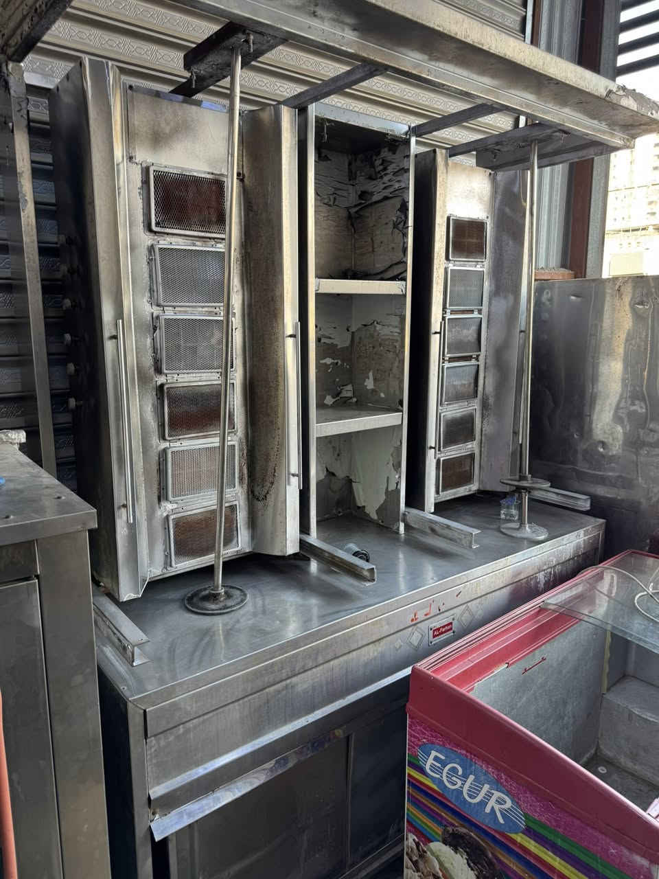 السلام عاليكم
وصول بضاعة مطاعم ايطالي وتركي وصيني
مستخدم وجديد 
للاستفسار ***********
