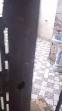 بيت الايجار 🏠 العنوان 🛣️ الحسينيه الراشديه  خدمات شارع عشره قرب اسواق ...