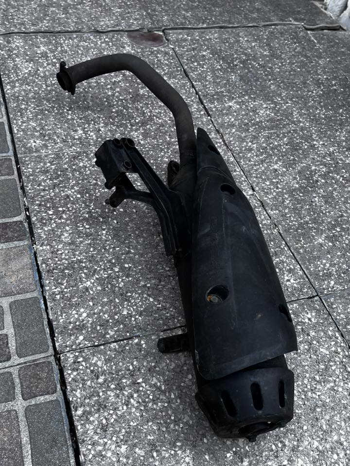 غراض للبيع بسعر مناسب ليريد منهن شي يتفضل. واتساب وتوصيل موجود ***********
ويل بلادي + تاير جديد كلش مصارلي شهر من شاده نوعيه   جيده والويل مصبوغ كامل ويه تاير 15 للعلم بس تاير شاده ب15
كلجات بلادي نضافه 70/100 شغالات وانطي وياهن قايش جديد ب15 جوه سوك
جوين بلادي نضيف ب5
صلنصه بلادي جديده كلش قطره لحيم مابيها ب 20
شيال بلادي نضيف كلش ب12
هندر ب3
ولياخذهن شلع يتدلل اسويله خصم كلش قوي
