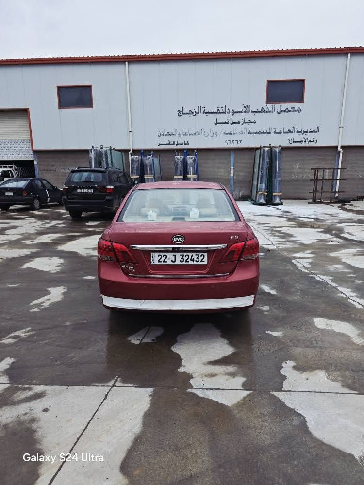 موديل 2014
فقط باب سايق صبغ 
فول موصفات بس كير عادي كفاله عامه من الكير و محرك و تخم صدر و الخ....
رقم اربيل و سنويه جديد لغايه 2030
شرط تحويل و غرامة 
بطاقه بنزين 
*********** كركوك, العراق
