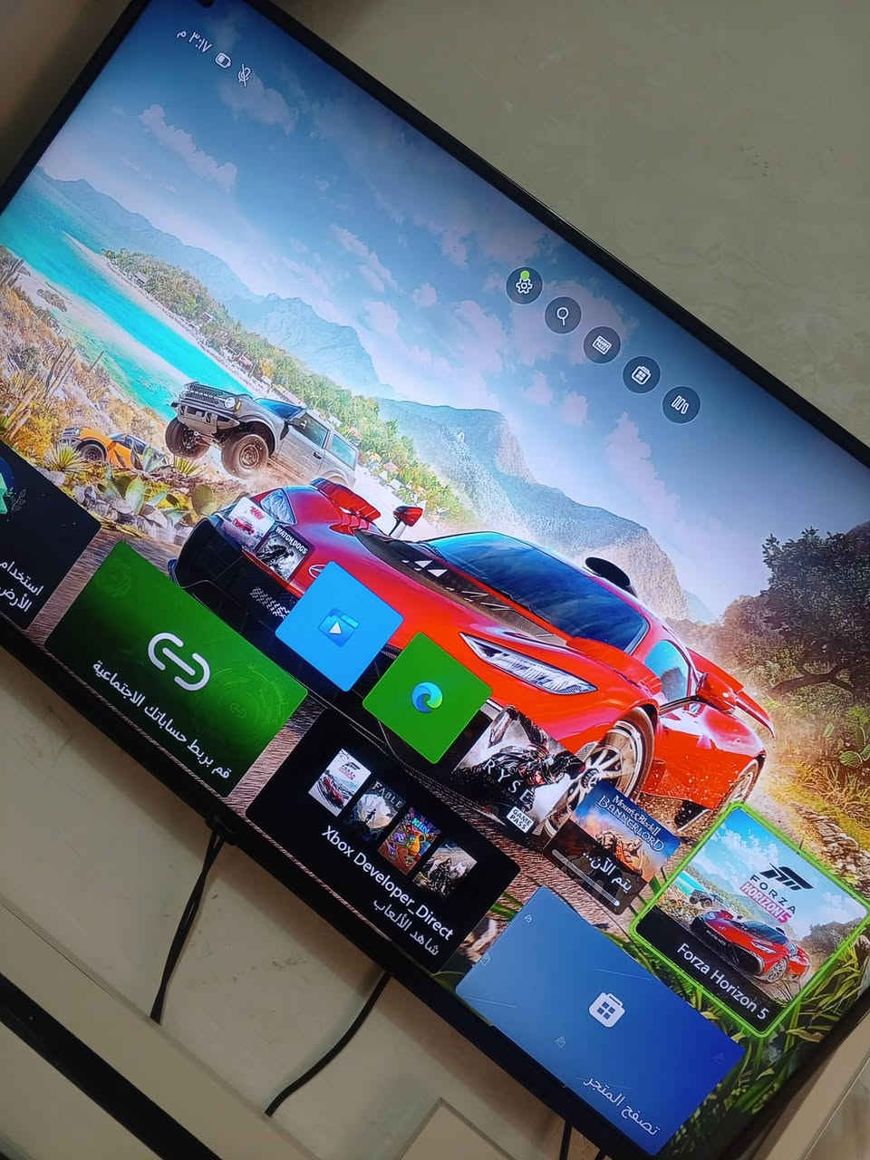 بلي كس بوكس وان سعر 170 نضيف كلش و شتراك مجدده جديد شهرين بي العاب زينه و قويه نضافه 100/95 مانت الله و رسوله جهاز جوده العب بي قويه كلش مثل ما موضوح ب صور لا يوجد توصيل بيع وجه لو وجه تفحصه من البيت و تأخذه بكاني بغداد الكاظمية رقم جهاز *********** تحب تراسلني وتساب موجود ما سنجر موجود
