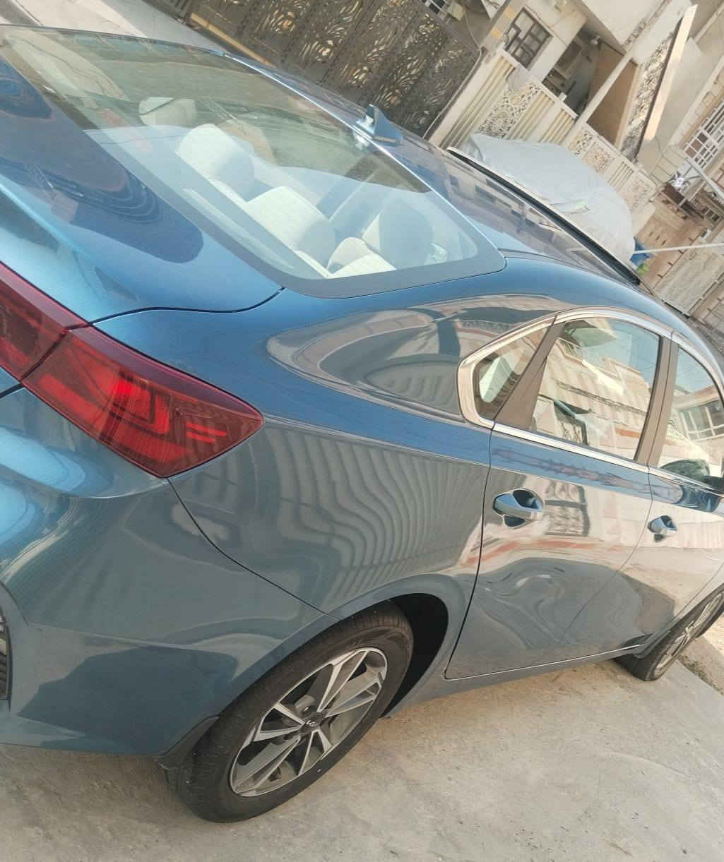 السلام عليكم
سيراتو موديل 2023 ماشيه 37

محرك 2000 فتحه فول عده بصمه مكفول كفاله عامه

 من كلشي لا صبغ ولا بارد ولا تبديل

سيارة جديده بمعنى الكلمه تريد تحويل تريد وكاله

سعر 175 💸💸

رقم تلفون ***********☎️☎️
