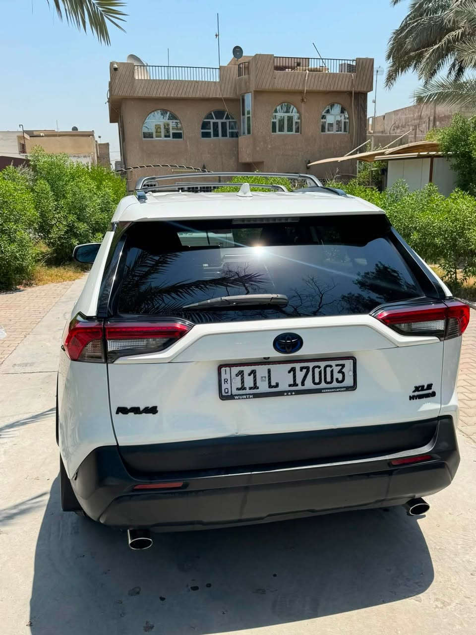 Rav4 2023 Xle
السيارة وارد كندي حادثهة مناك موضح بالصور و مطخوخة
عندي بالصندوگ ممصلحة و السيارة القمارة شوية محولبة
باقي السيارة كاملة شاشة اندرويد اوتو و كاربلي جامات اوتو
السيارة صدرهة جديد
السيارة ماشية 60000 km
سعرهة 23500$ بيهة مجال كلش بسيط للشراي
السيارة باسمي ثاني يوم تحول
***********
