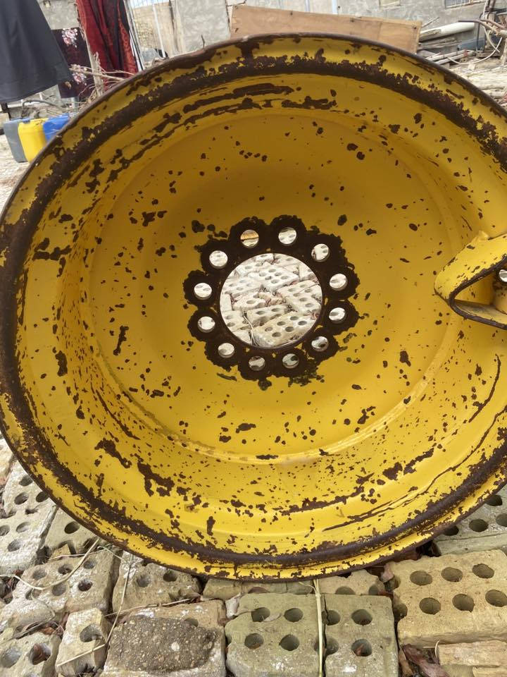 السلام عليكم وياله للبيع مال شفل عدد ثنين مكان بغداد ***********
