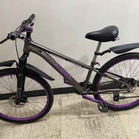 برازيلي للبيع ألمنيوم وزن خفيف اي نقص ما بي كلش نضيف      تايرات بريكا...