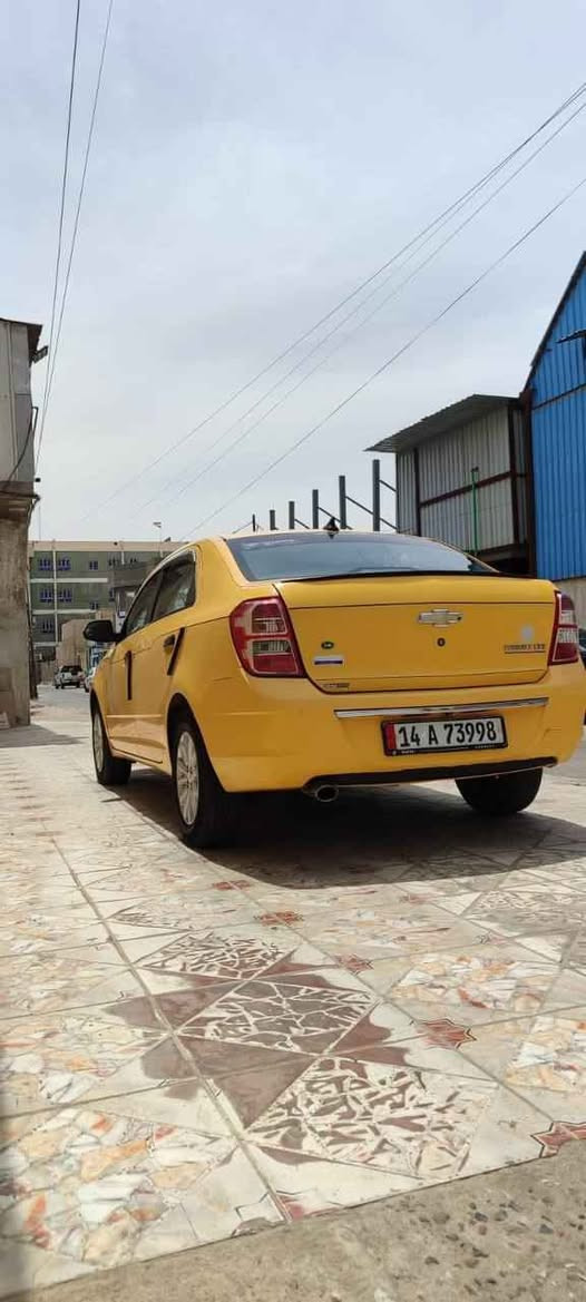 🚗 للبيع — شڤر كوبلت 2016 🚗

📍الموقع: البصرة — القبلة / حي المهندسين

▪️ سيارة بصرة حرة وبإسمي
▪️ مصفرة هيئة وغرامات
▪️ التحويل ثاني يوم

✅ السيارة كاملة وما بيها أي نقص
✅ مكينتها مجفّتة تجفيت مضبوط
✅ ما بيها أي تنقيص
✅ حدادية + تبريد + تايرات كلهن نظيفات

🔧 المبدلات:
▫️ مبدل الجاملوغ الأمامي الأيمن

🎨 الملاحظات:
▫️ بيها بارد وصبغ أقل من شبر بالبنيد
▫️ وبارد وصبغ شبرين جوه الباب الخلفي الأيمن

📊 المواصفات:
▫️ ماشيه: 250 ألف
▫️ المحرك: 1500

💰 السعر: 85 وبيها مجال حك جيه 

📞 للتواصل:
*********** Singapore
