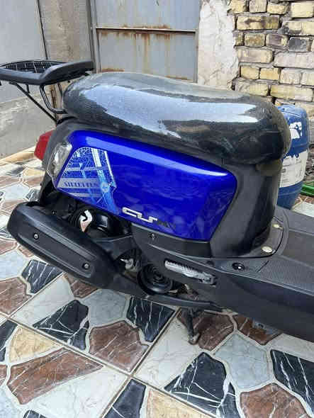 السلام عليكم للبيع 1.300 وبيها مجال بسيط او مراوس سكنس جبلي نضيف وفوكه فرق 
***********
