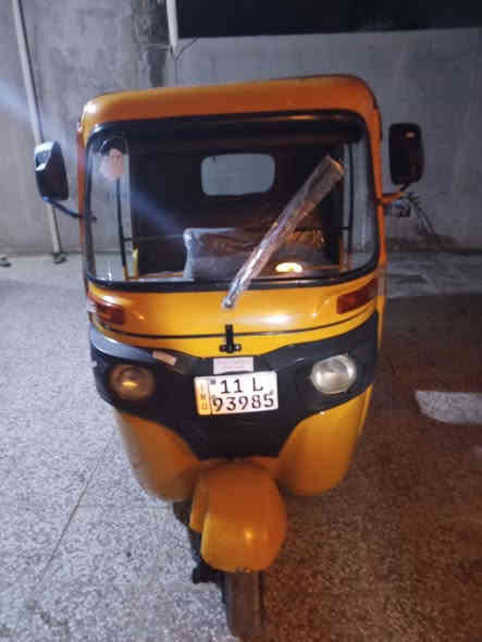 تكتك للبيع2019شهر11 الرقم بغداد
مكينة خير من الله بيهه بس خياس غليل بل كاعية الكدام 
العنوان بغداد السعر سته مليون وبيهة مجال 
رقم الهاتف ***********
