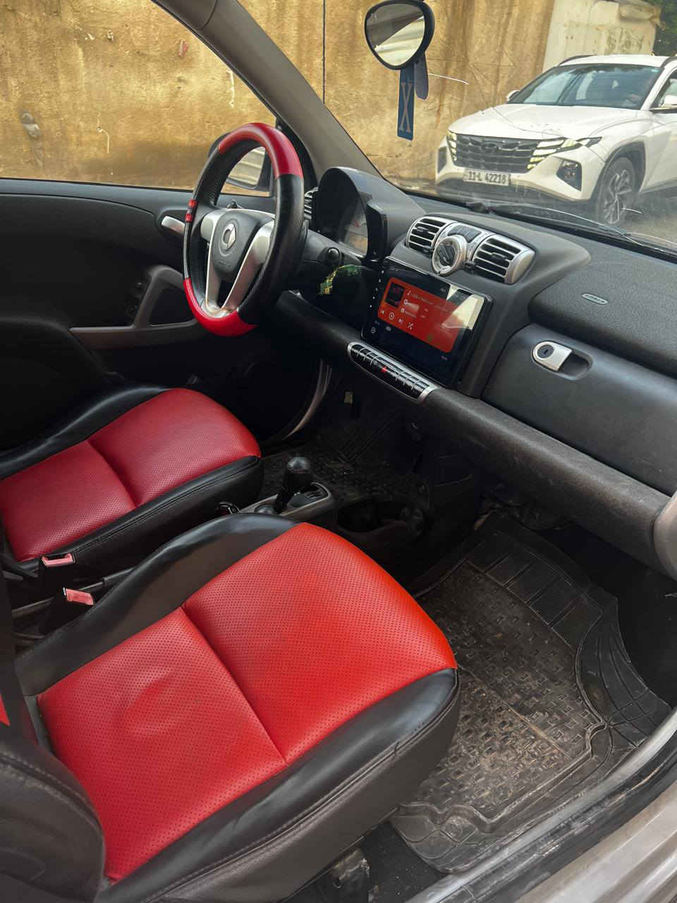 السلام عليكم
من رخصة الدمن
مارسدس سمارة موديل 2010رقم بغداد نكليزي مكينه وكير وحداديه جدد السعر 55$ العنوان بغداد البياع رقم الهاتف ***********
