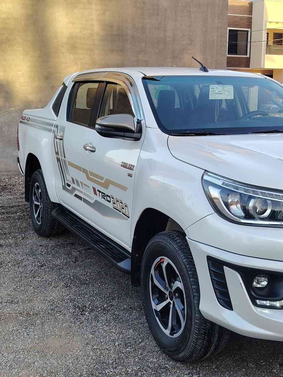 بيكم TRD 2020 مكفولة كفالة عامة ماشية 137 مكان بغداد الكاظمية رقم صاحب سيارة ***********
