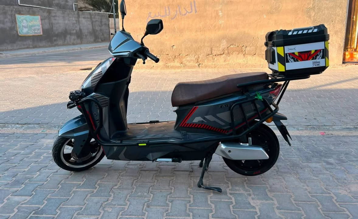السلام عليكم ...
للبيع دراجة شحن TALIG حجم كبير، جديدة بطارية 1200 ليثيوم سنة التصنيع 2025/9 مناسبة للشحن والتوصيل والاعمال اليومية اقتصادية كفاله عامه من كل شي  سعرها مليون ونصف دينار وقابل للتفاوض!.
الي حاب يشتري يراسلني على الخاص
***********
