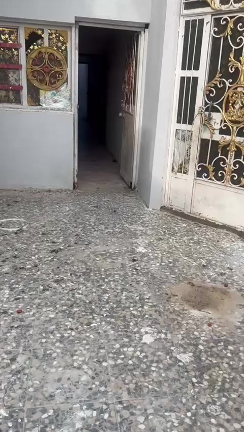 بيت لايجار بحي مهندسين غرفتين وصاله ومطبخ واستقبال وحمامات  ايجارها 700 واتساب 
***********
