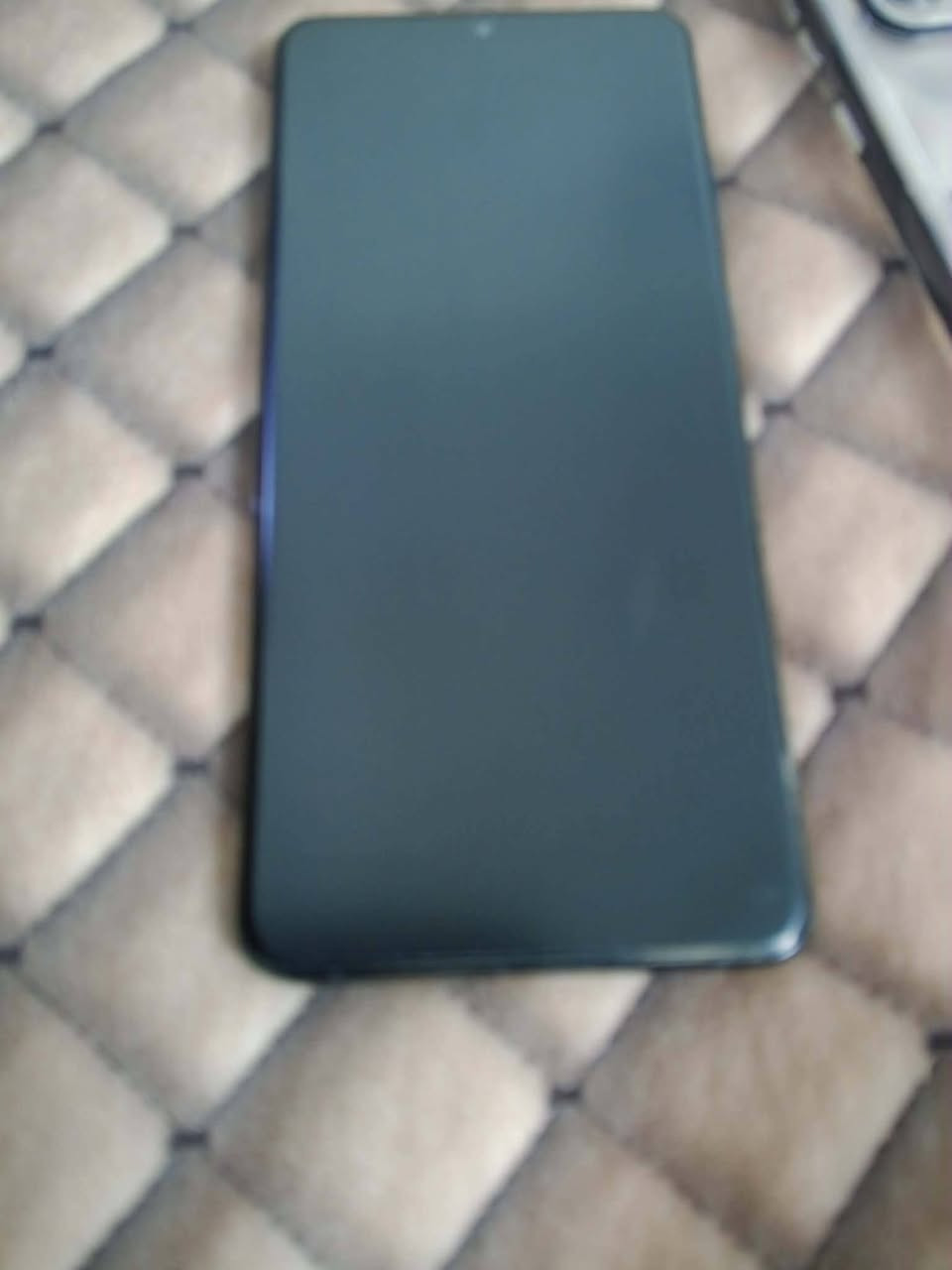 أس 20الترا 5g ذاكره 256امريكي الجهاز بس السيم كرت ميشتغل ولباقي كلشي مابي مكاني بغداد *********** واتساب سعره من الاخير 160
