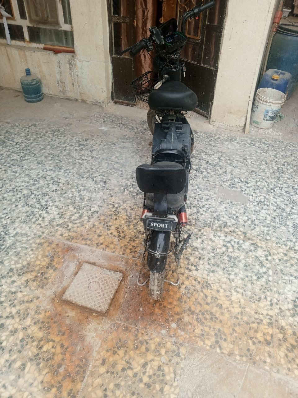 بايسكل شحن للبيع حجم 20 اكبر حجم جديد اربع بطاريات سعرها 250 الف مكاني حله بكرلي رقم ***********
