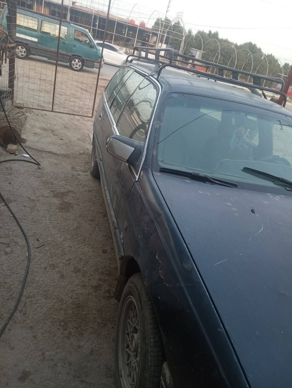 سياره اوبل للبيع مديل 92 رقم بابل انكليزي مالكه يمي مكان السياره في القاسم مكينه وكير وحداديه  خير من الله جدد وكذالك تخم تاير جديد..
السعر 25 ورقه
للاستفسار الاتصال على الرقم 
***********6
