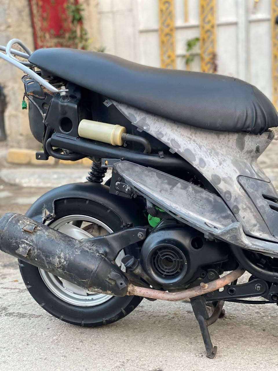 السلام عليكم مرخصت الادمن ماكس منغولي نضافه شوفت عينك 375وبيها مجال حك جيه مامتواجت ماسنجر الاتصال على رقم***********
