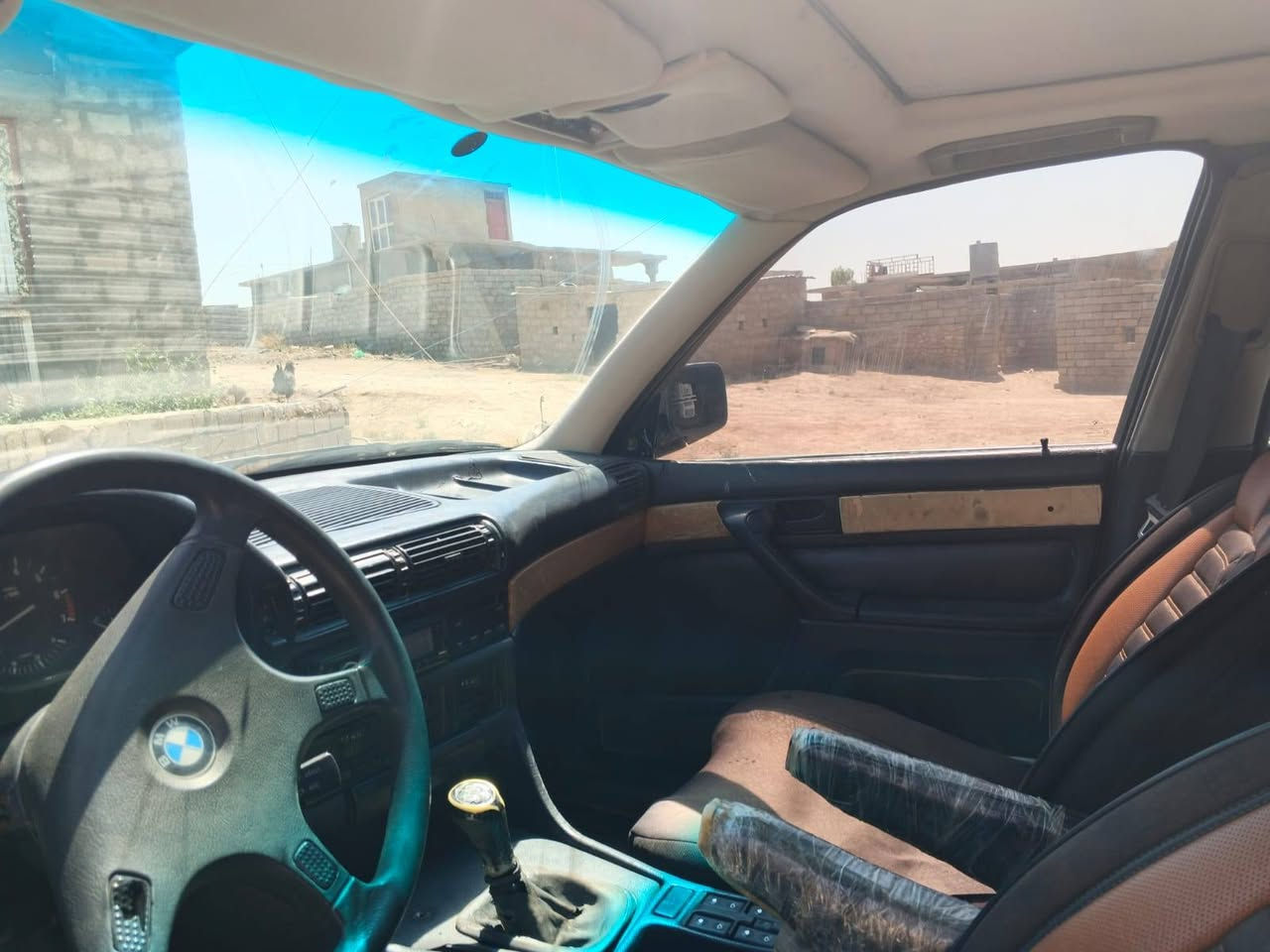 بي ام 730
ترهم مروس ترهم ترتيب كلشي شرط 
الوكله و تحويل 
***********
