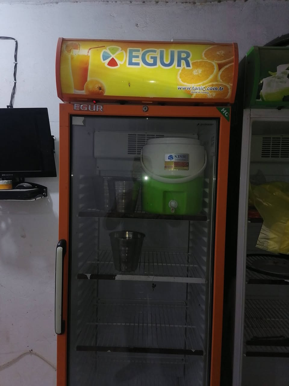 براد ايگور للبيع 
شرط الشغل 
مع مثرامة لحم المانية 
للبيع 
مكاني واسط الموفقيه 
***********
