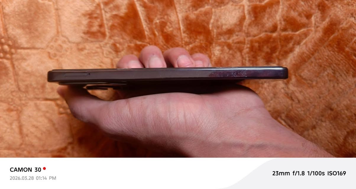 سلام عليكم جهاز للبيع
تكنو بوفا 6برو 5G

ذاكرة 265 عشوائية 24

كامرة 108 ميكة بكسل 

 بطارية 6000. شحن70واط 

نضافة الجهاز 100/100. زلغ مابي 

السعر 225وبي مجال بسيط
*********** بغداد
