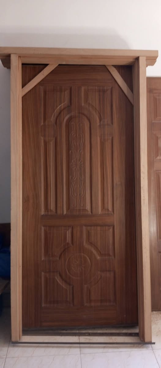 "السلام عليكم"
ابواب خشب للبيع السعر خاص او الأتصال على الرقم ***********
