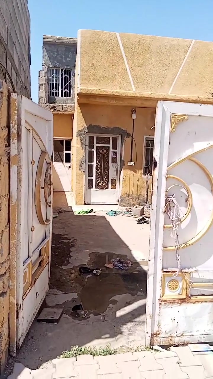 دارةللبيع مساحة 100 متر قاط ونص يحتوي على غرفتين نوم حولي و استقبال وصحيات بمنطقة خدمات مسقط 11 الف قريب على الشارع منطقة كاملة الخدمات
السعر 35 مليون 
للاستفسار ***********
دارةللبيع مساحة 100 متر قاط ونص يحتوي على غرفتين نوم حولي و استقبال وصحيات بمنطقة خدمات مسقط 11 الف قريب على الشارع منطقة كاملة الخدمات

دارةللبيع مساحة 100 متر قاط ونص يحتوي على غرفتين نوم حولي و استقبال وصحيات بمنطقة خدمات مسقط 11 الف قريب على الشارع منطقة كاملة الخدمات

