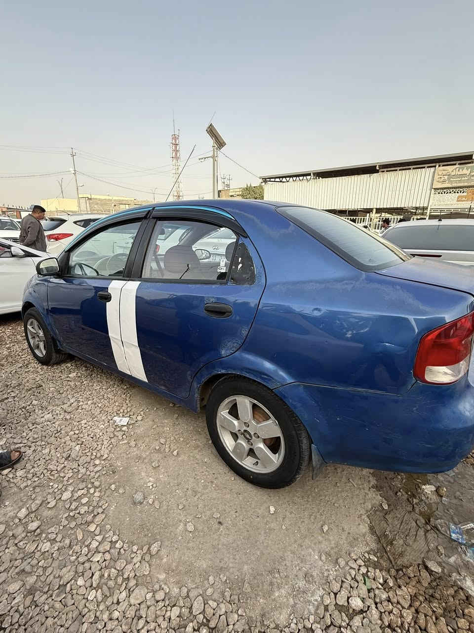 السلام عليكم أفيو موديل 2006وراد خليجي مكفوله كفاله عامه بيه شويه خيسات بسيطه موضحه بل صور محرك كير كفاله حداديه تخم تاير كهربائيات كله شغاله كير عادي رقم بابل الدولي تحويل مباشر سياره جديده 
مكاني/بابل
السعر/38بيها مجال  
رقمي/***********
