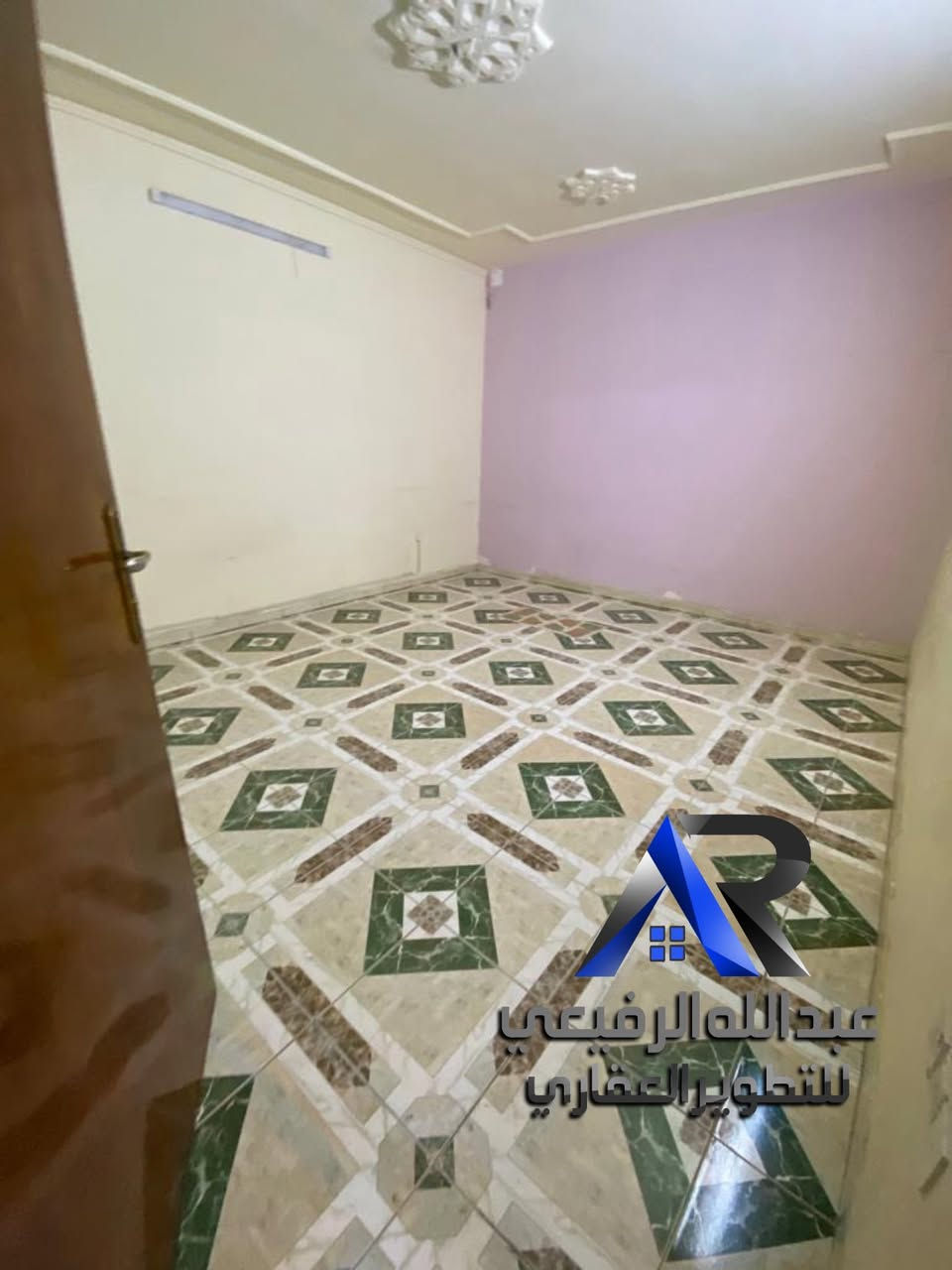 للايجار في السيديه
مساحه 300 متر واجهه 12 

موقع تجاري قرب محطه الكهرباء 

يصلح اي نشاط تجاري فقط 

شارع 30 

سعره 5 مليون مع المجال 

يتكون من مدخلين 

صاله مطبخ خدمات خمسه غرف نوم 

للاسـتفسـار الاتـصال علـى الارقـام التـاليه  او زيـاره مكـتب عبدالله الرفيـعي السيـديه_شارع الضـباط_ مقابل مجـمع لحـوم جويـلي 

#مكتب-عبدالله-الرفيعي

***********

‏‭0770 010 5930‬

‏‭+964 770 712 2380‬

━━━━━━━━━━━━━━━

#بيت #عقارات #منزل #بيع #وساطة_عقارية

#شركة #سيدية #بغداد #عراق

#عقارات_السيدية

#عقارات_الكرخ #ايجار_تجاري

#بنايات_سكنية

#عقارات_القادسية #عقارات_اليرموك #عقارات_المنصور

#عقارات_الحارثية #عقارات_الكاظمية #عقارات_الاعظمية

#عقارات_العطيفية #عقارات_حي_الجامعة
