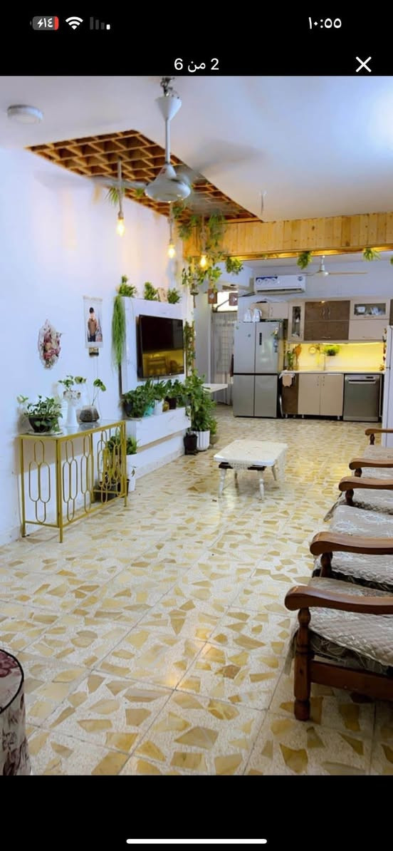 بيت للايجار
في زراعي الديوان قرب اسواق فهمي 
مساحته ١٦٠ متر ذابق ارضي متكون من غرفه وصاله ومطبخ واستقبال وكراج وحديقه اجار ٤٠٠ 
منطقه كلها خدمات ملاحظه البيت فارغ


**إذا كنت صاحب هذا الإعلان وتريد حذفه لأي سبب، رجاءا أرسل رسالة إلى الدعم الفني**