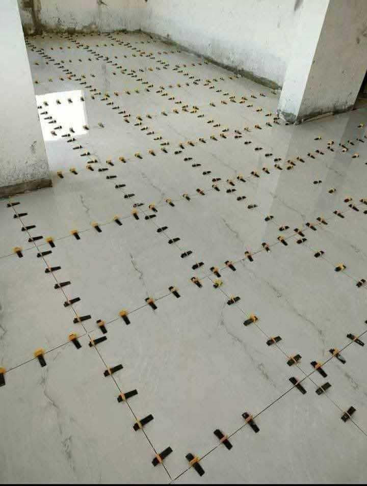 السلام عليكم خلفه سيراميك جدران واضيات اشتغل بورسلين وكاشي ومرمر وبيات شغل درجه أوله التزام ف العمل متواجد داخل بغداد فقط الرقم به واتس آب ***********
