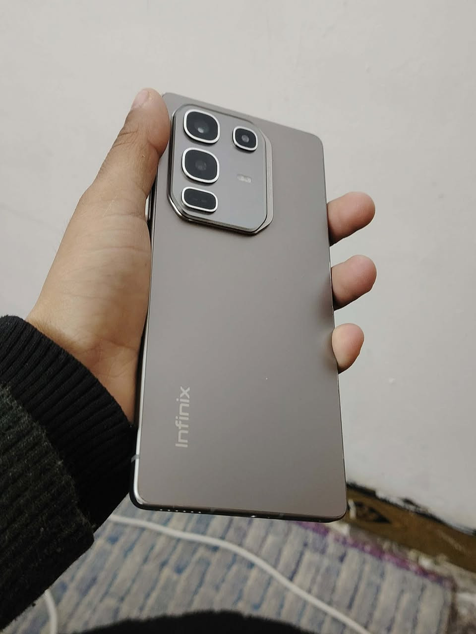 Infinix NOTE 50 Pro
ذاكره256
رام24
شاشا144هيرتز
شرط النضافه 
سعر220 مجال جيتك
***********
