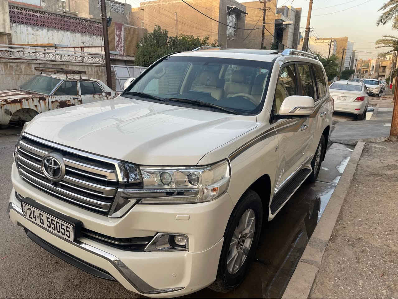 لاندكروز 2016 vxr 
فول مواصفات 
صبغ ذيل جاملغ امامي عند واقية الطين 
محرك كير صدر كفاله 
ماشيه 113
في بغداد باسمي رقم مميز 
***********
السعر بيع سريع 425 
مال بيع بغداد, العراق
