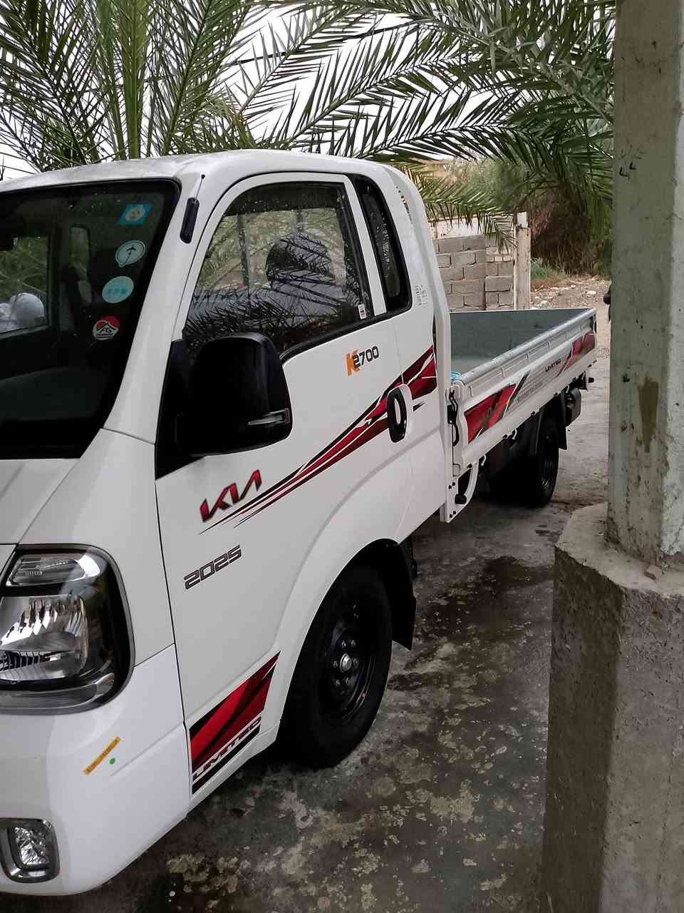 السلام وعليكم عندي كيا للبيع 2025 مكفوله كفاله عامه محرك مامفتوح لا صرف لا تبخير رقم بغداد دولي جديده السياره ماشيه 30 حقيقي مكاني واسط قضاء الصويره 
*********** السعر 170 بيه مجال للطيبين
