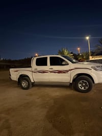 هايلوكس • فورويل • ٢٠١٤