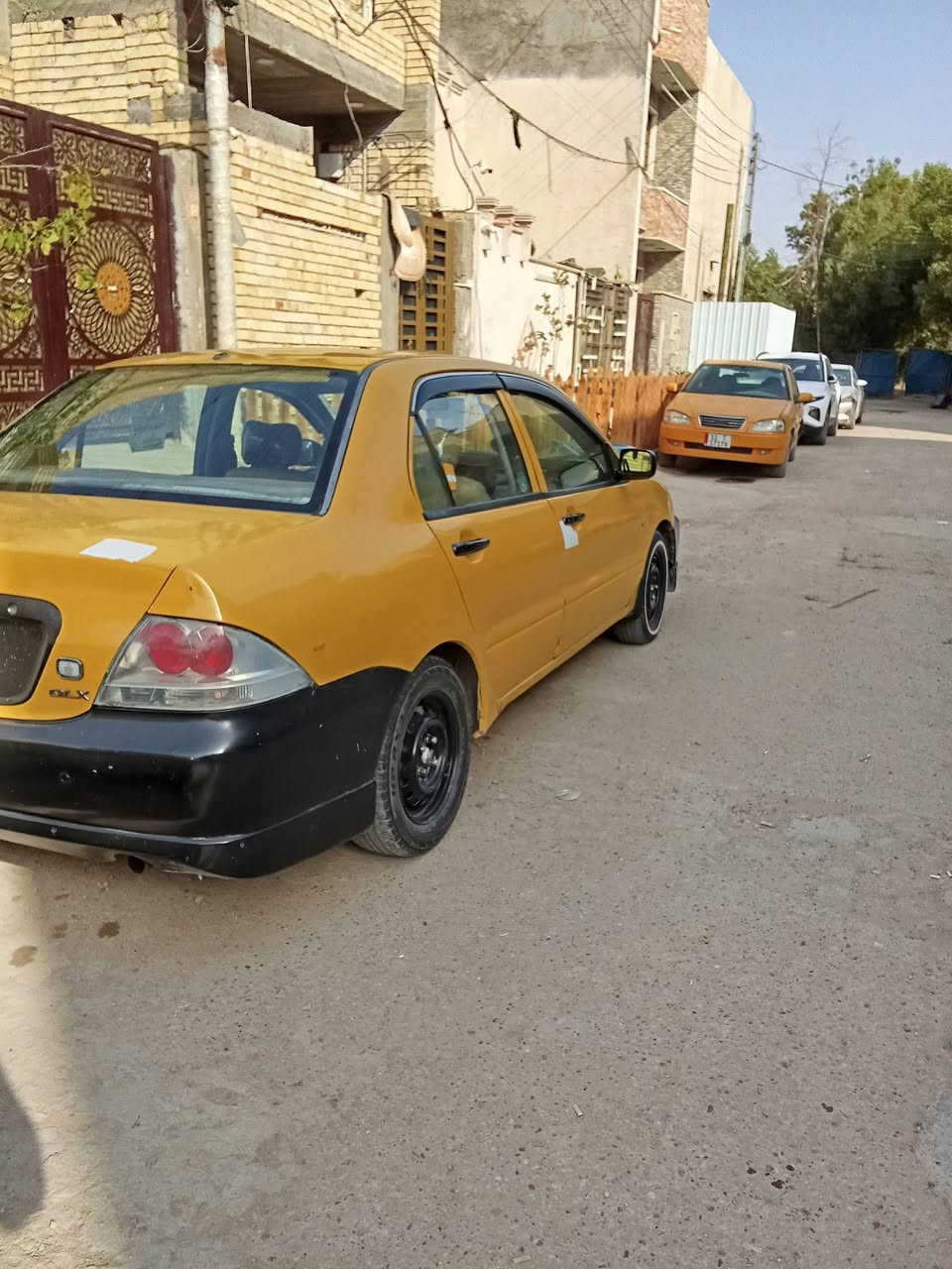 السلام عليكم للبيع مسيبوشي لانسر موديل 2008 سيارةجاهزة خير من الله سيارة تبريد تدفئة راعيهه ميت المكان بغداد الرئاسة شارع20 رقم الهاتف ***********
