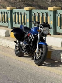 دراجه سيبي فور للبيع موديل 2002بيه كمرك دراجه ماصارله هواي من منزليه م...