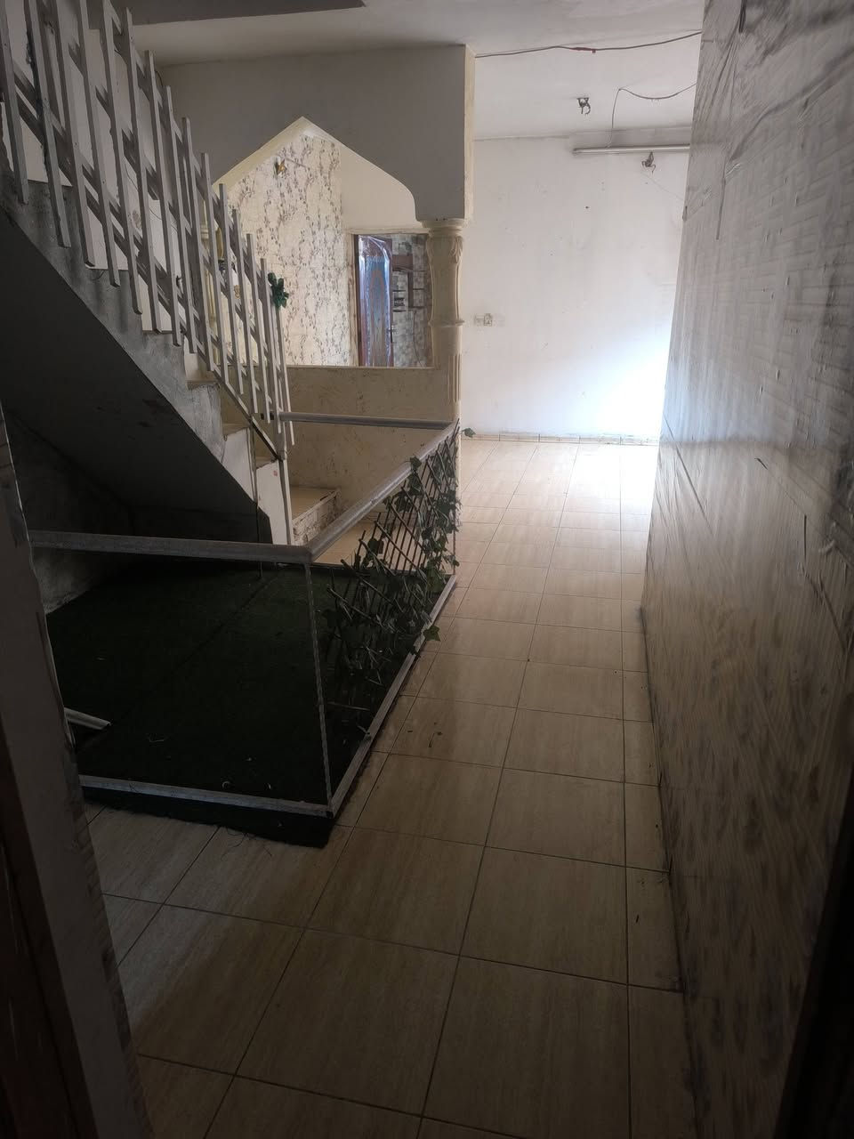 مشتمل طابق ثاني لليجار غرفتين نوم واستقبال حي الاعلام شارع اليمامه ***********
