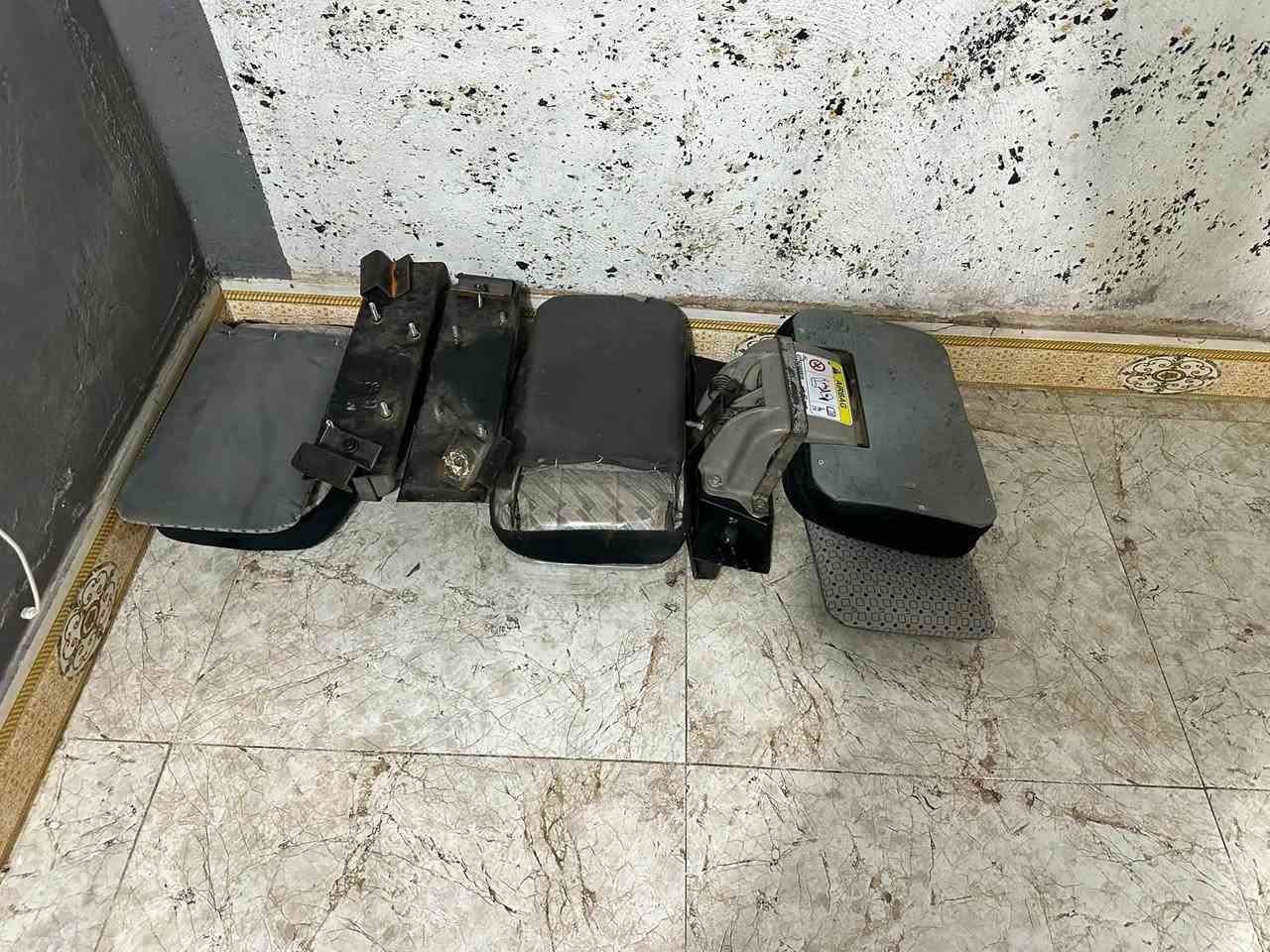 سلام عليكم قلاب هايس جنبي للبيع جدد معنى كلمه مستخدم اقل شهر ***********
