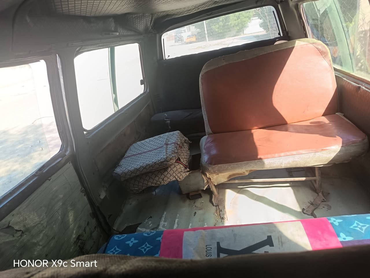 السيديه ١٦ ورقه للبيع
