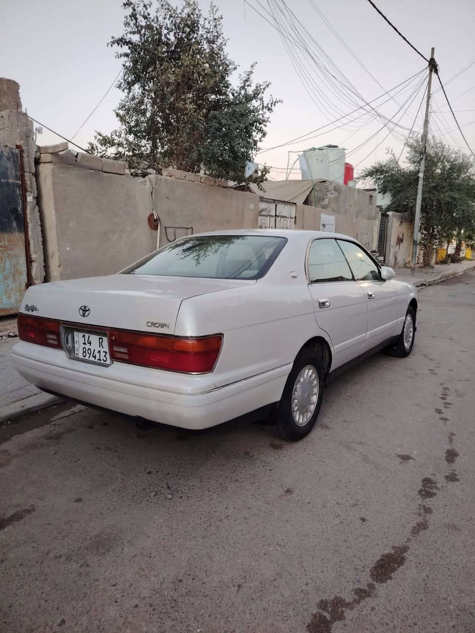 السلامً عليكم سياره بطه بلاديه لا صبغ لا ضربه لا تبديل كفاله عامه عنواني البصره القبله  سعره ٧٥
رقم الهاتف ***********
