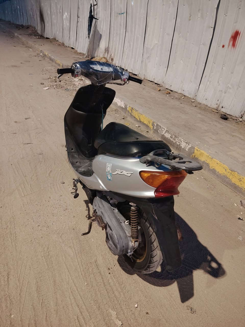 سلام عليكم للبيع دراجه عصفوريه كله شغاله سلف هندر كهربائيات شلعه تخبل مشي خير من الله السعر 350 العنوان ناصريه مركز الاستفسار ***********

