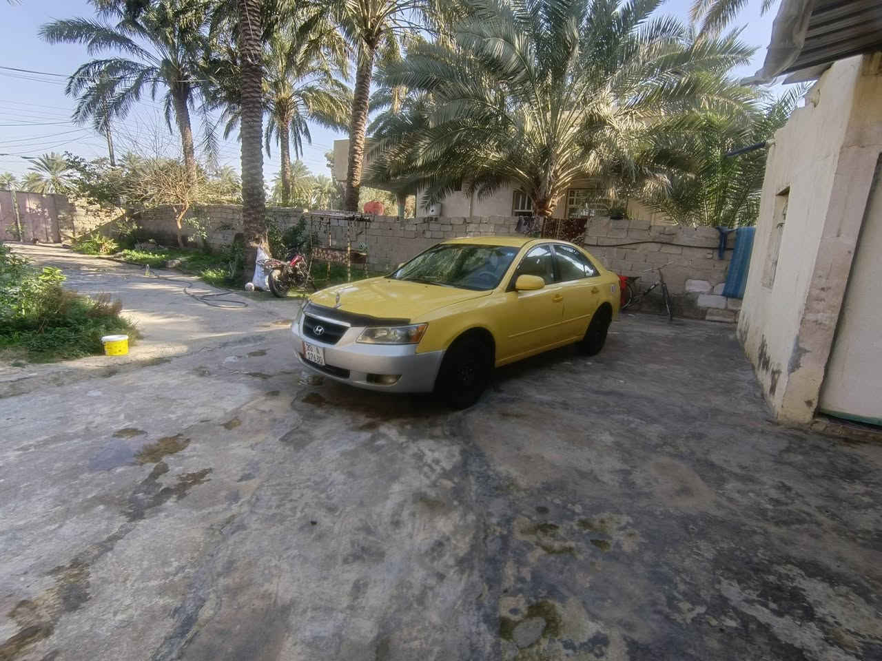 سوناتا البيع موديل 2008رقم ديالى رقم جديد نضيفه محرك وكير ومنضومه تبريد وتخم تاير كله جديد  صدر زين غرفتها نضيفه مكانها ديالى الغالبيه ***********
