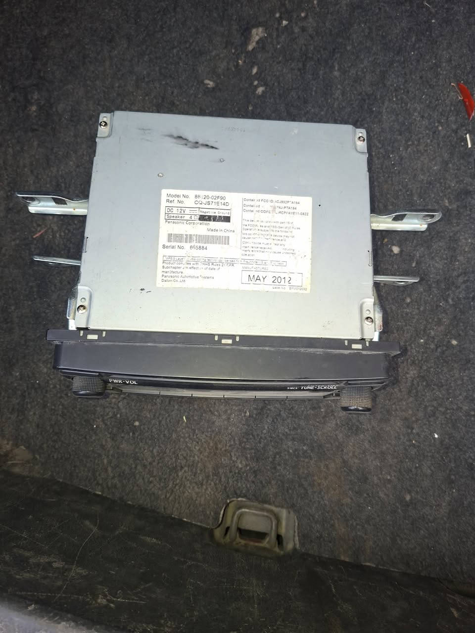 السلام عليكم...مسجل ٤٥. ستيرن ٢٥. بك لايت ١٥.  كلهن اصليات وشغالات...بغداد ***********
