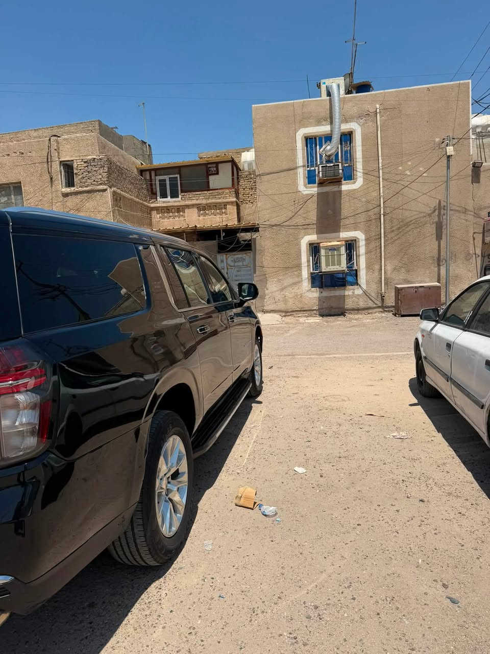 السلام عليكم سوبربان موديل 24 حادثها قطعتين فقط مكانها بغداد السياره رقم اربيل بدون خط ماشيه 115 الف سعرها 380 
/ ***********
